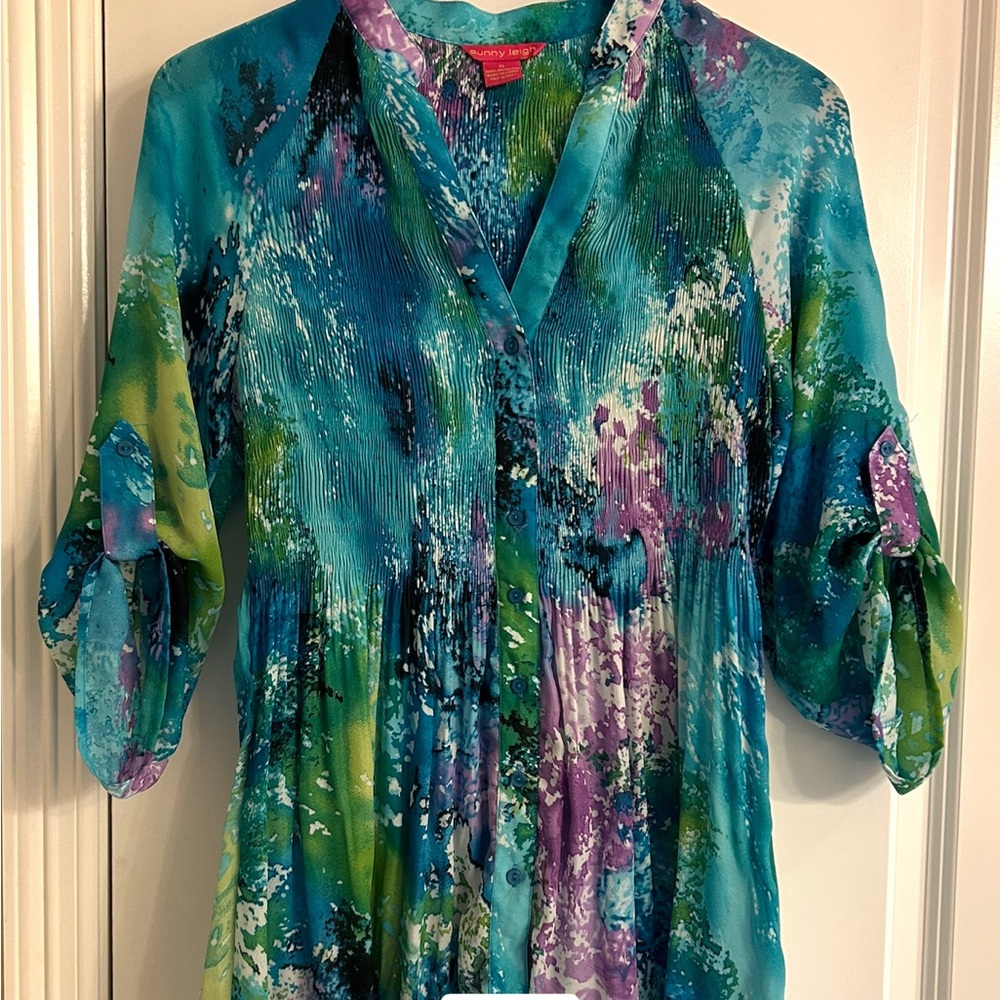 Sunny Leigh Blue and Green Abstract Blouse